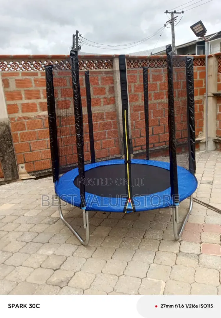 Standard 6feet Trampoline With Solid Iron
