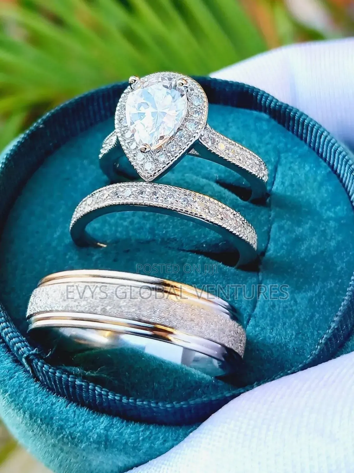 Silver Lovers Couples Wedding Rings Set