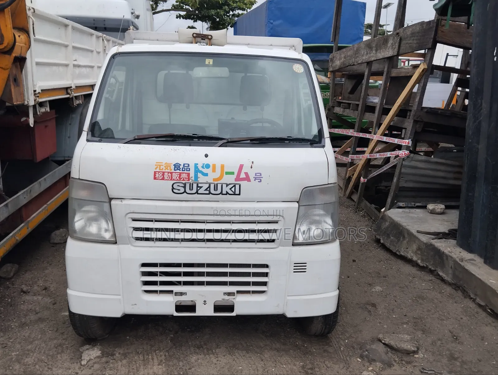Suzuki APV Minibus 2001 White