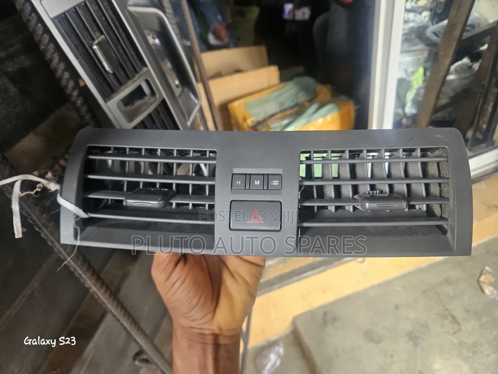 Camry 2007-2010 Center AC Vent