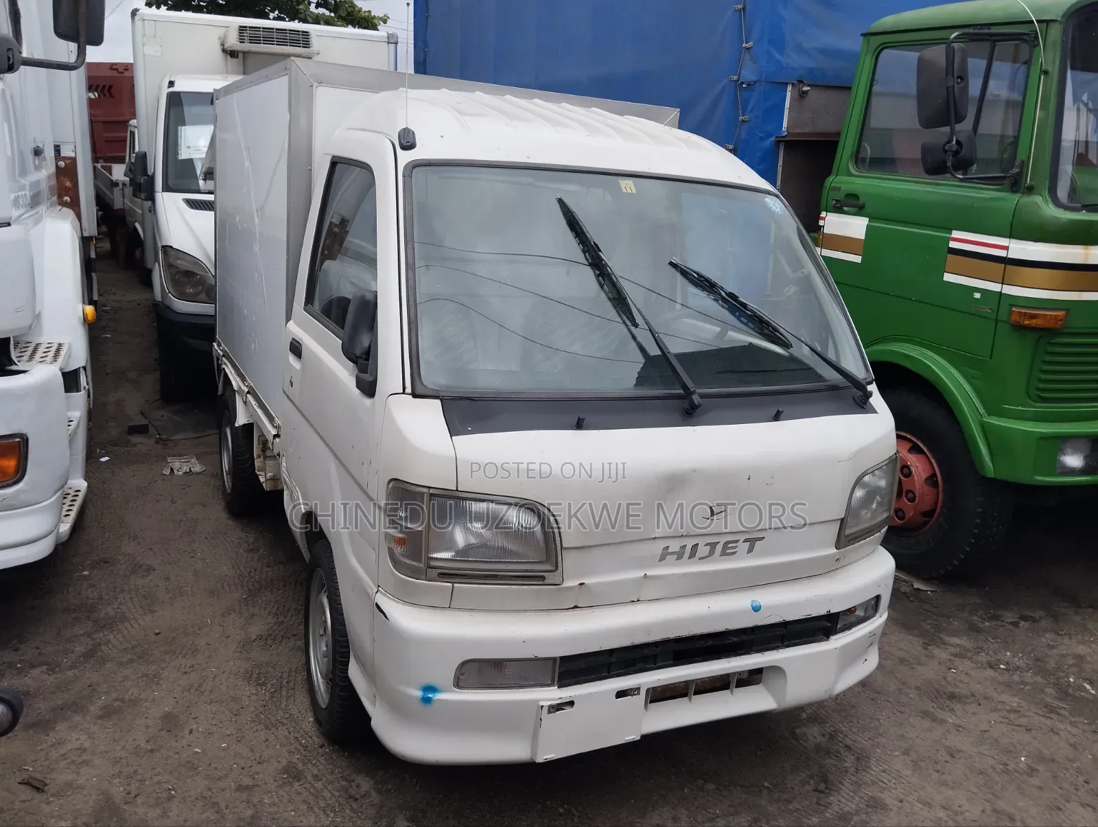 Suzuki APV Minibus 2001 White