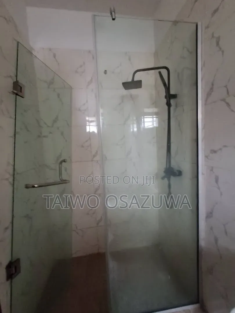 3bdrm Duplex in Ajah for sale
