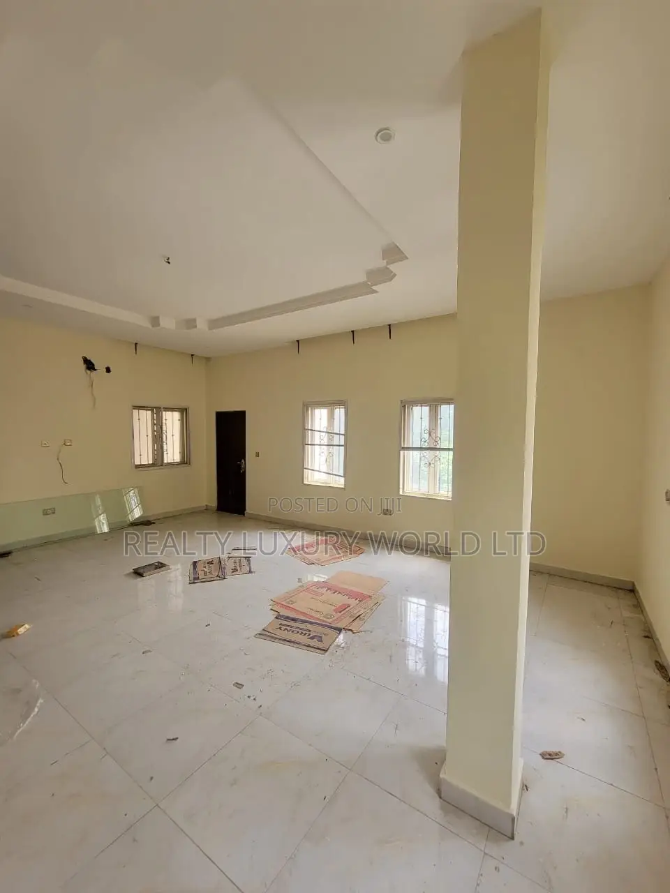 5bdrm Townhouse / Terrace in Maitama for rent