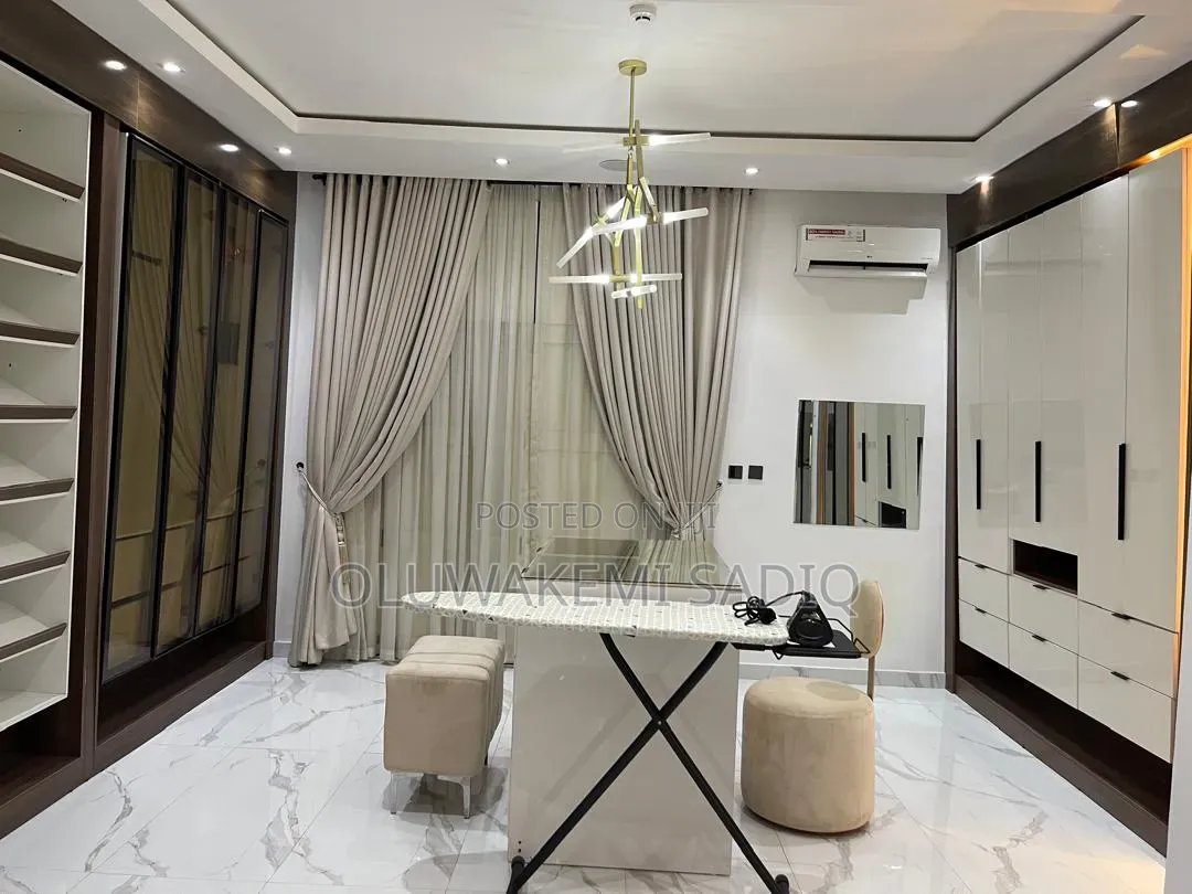 Furnished 4bdrm Duplex in Parkview Estate for rent