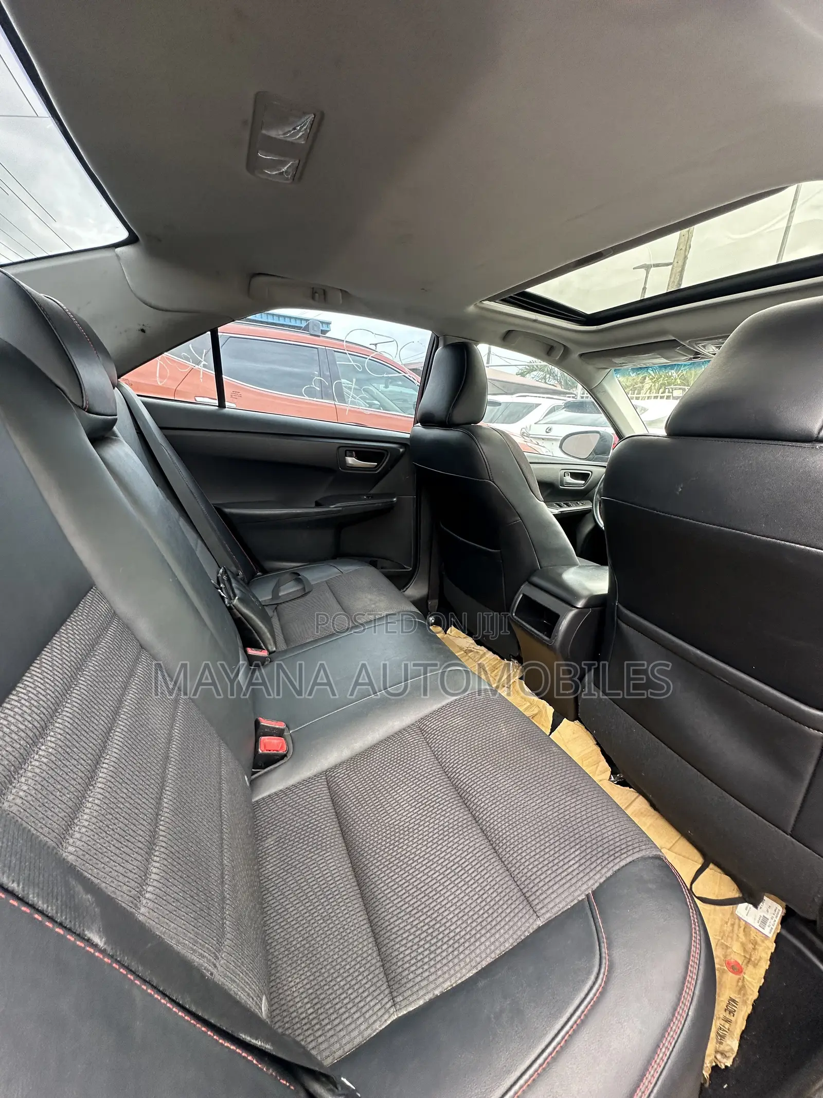 Toyota Camry SE 4dr Sedan (2.5L 4cyl 6A) 2016 Silver