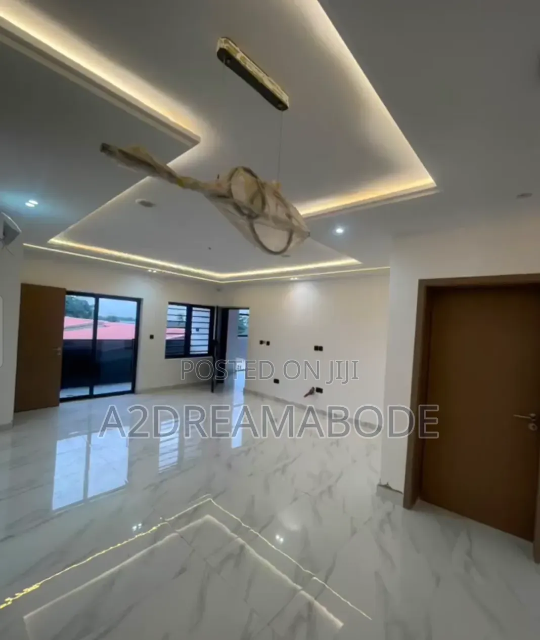 3bdrm Apartment in Ikeja for rent