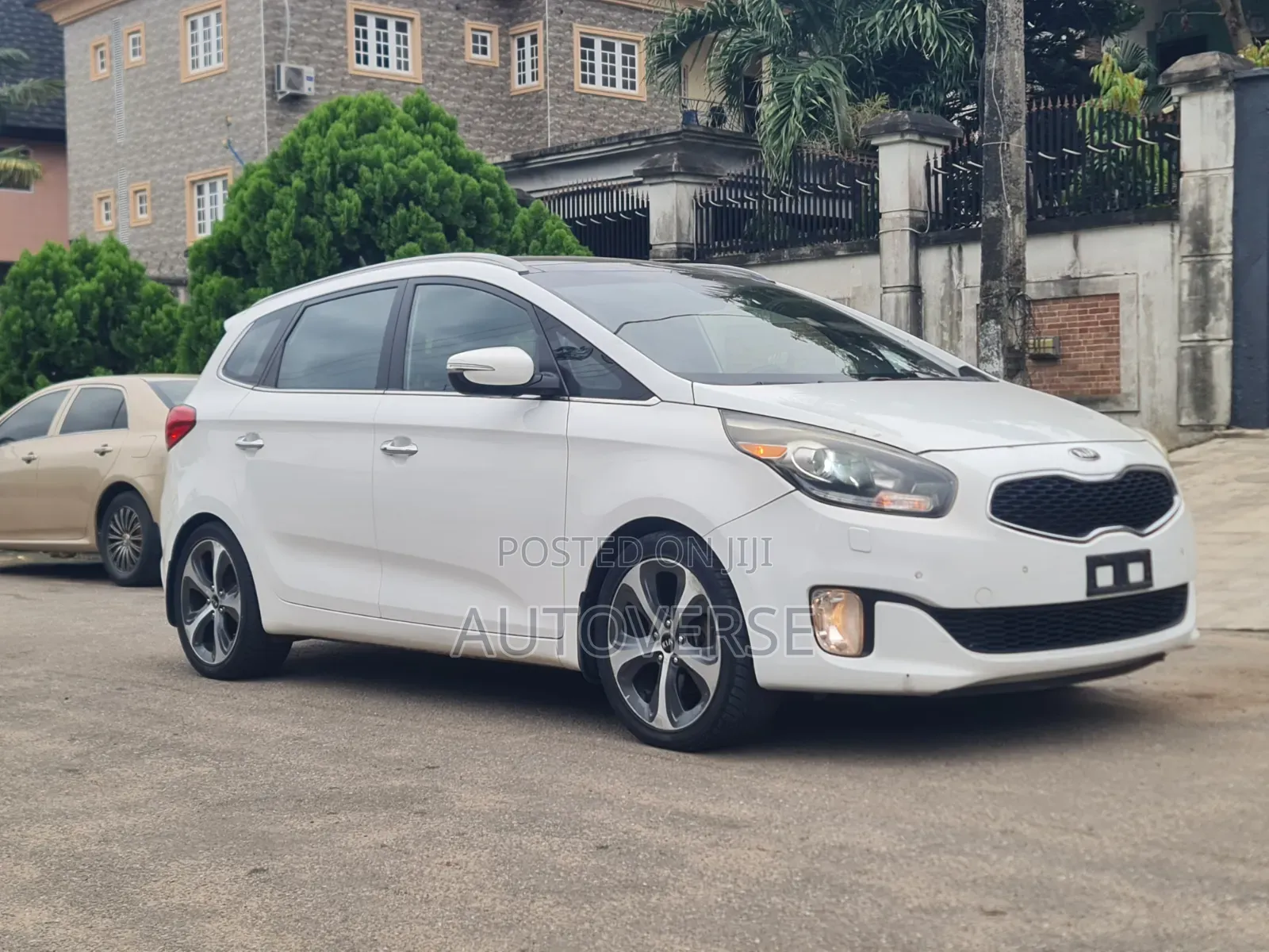 Kia Rondo 2014 White