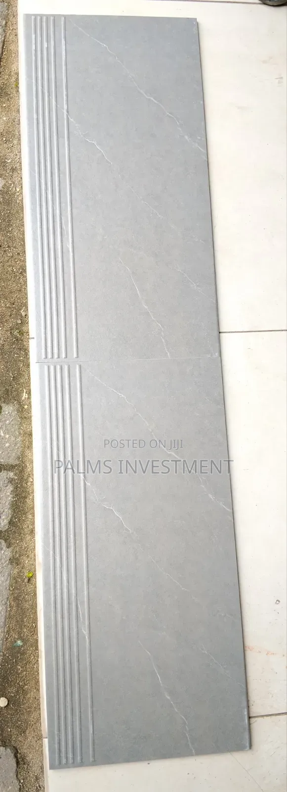 30/60 Stairs Landing