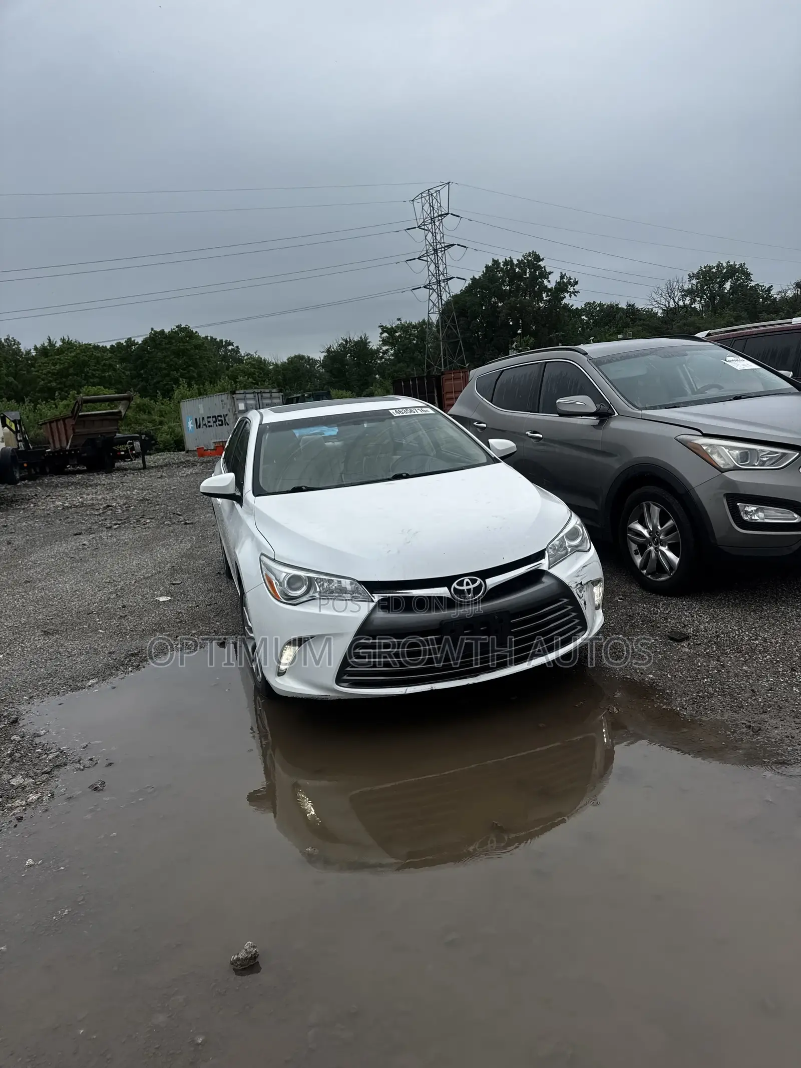 Toyota Camry XLE 4dr Sedan (2.5L 4cyl 6A) 2016 White