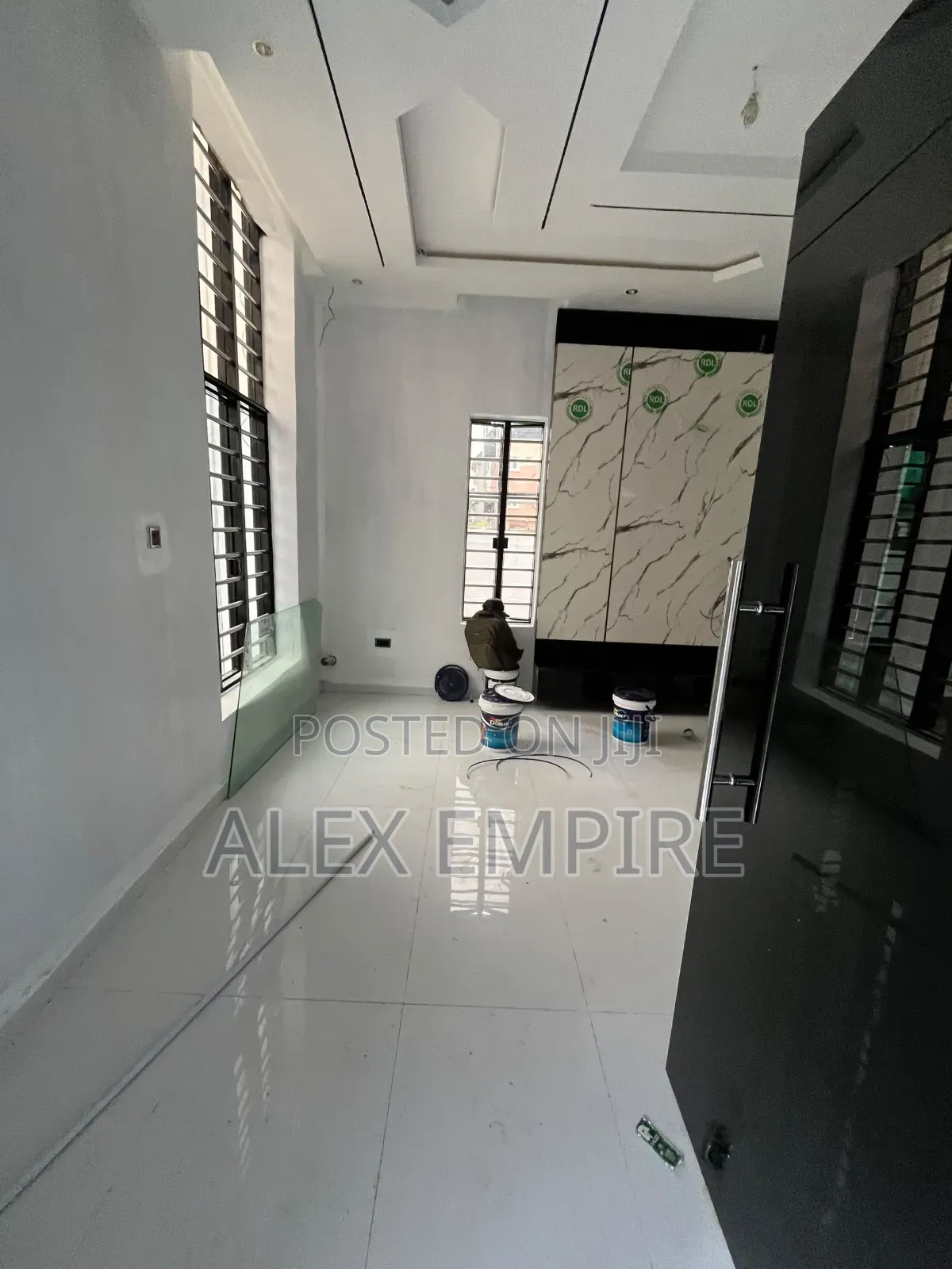 5bdrm Duplex in Ago Palace for sale