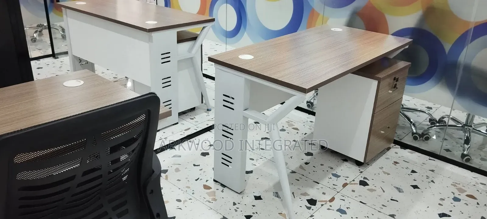 Iron Leg Office Table With Mobile Drawer 1.2mitre