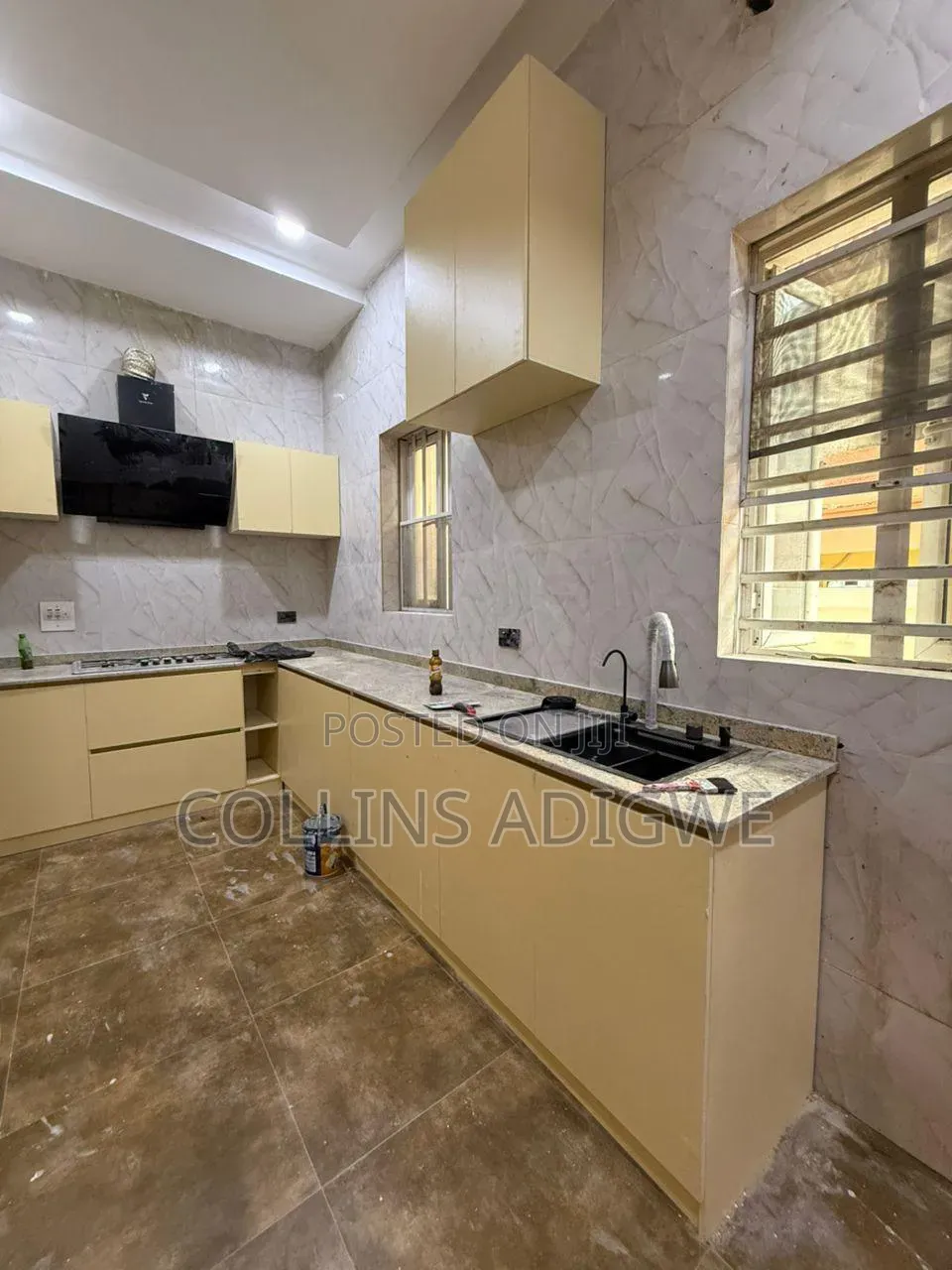 4bdrm Duplex in Osapa Lekki for sale