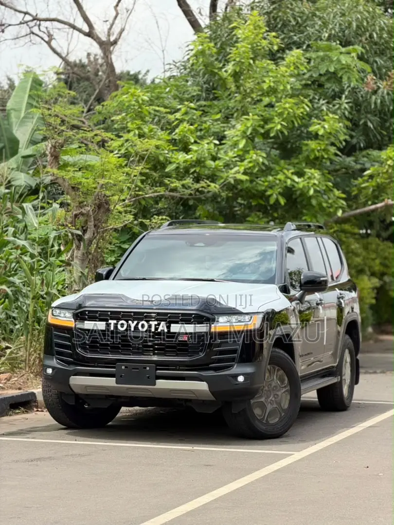 New Toyota Land Cruiser 2026 Black