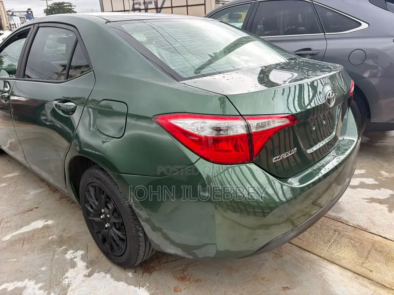 Toyota Corolla 2016 Green