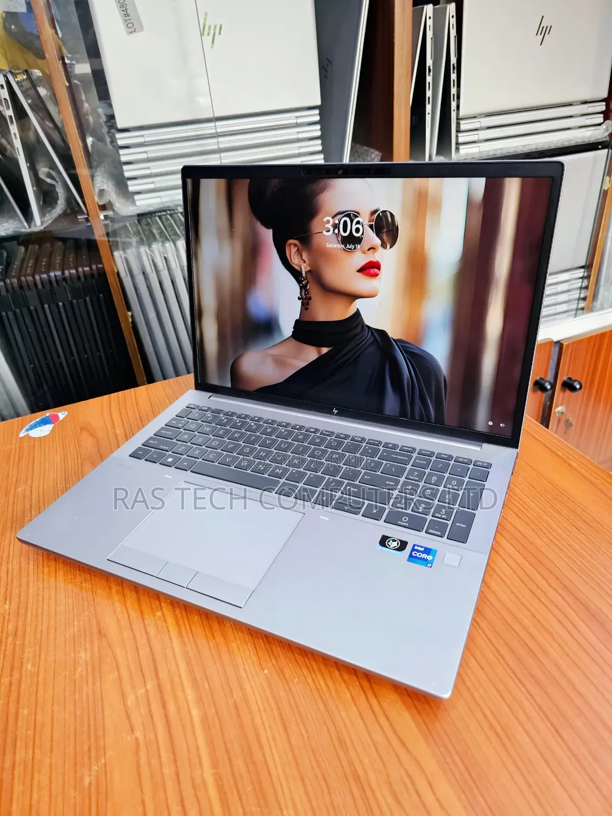 New Laptop HP Envy Pro 16GB Qualcomm Snapdragon X Plus SSD 1T