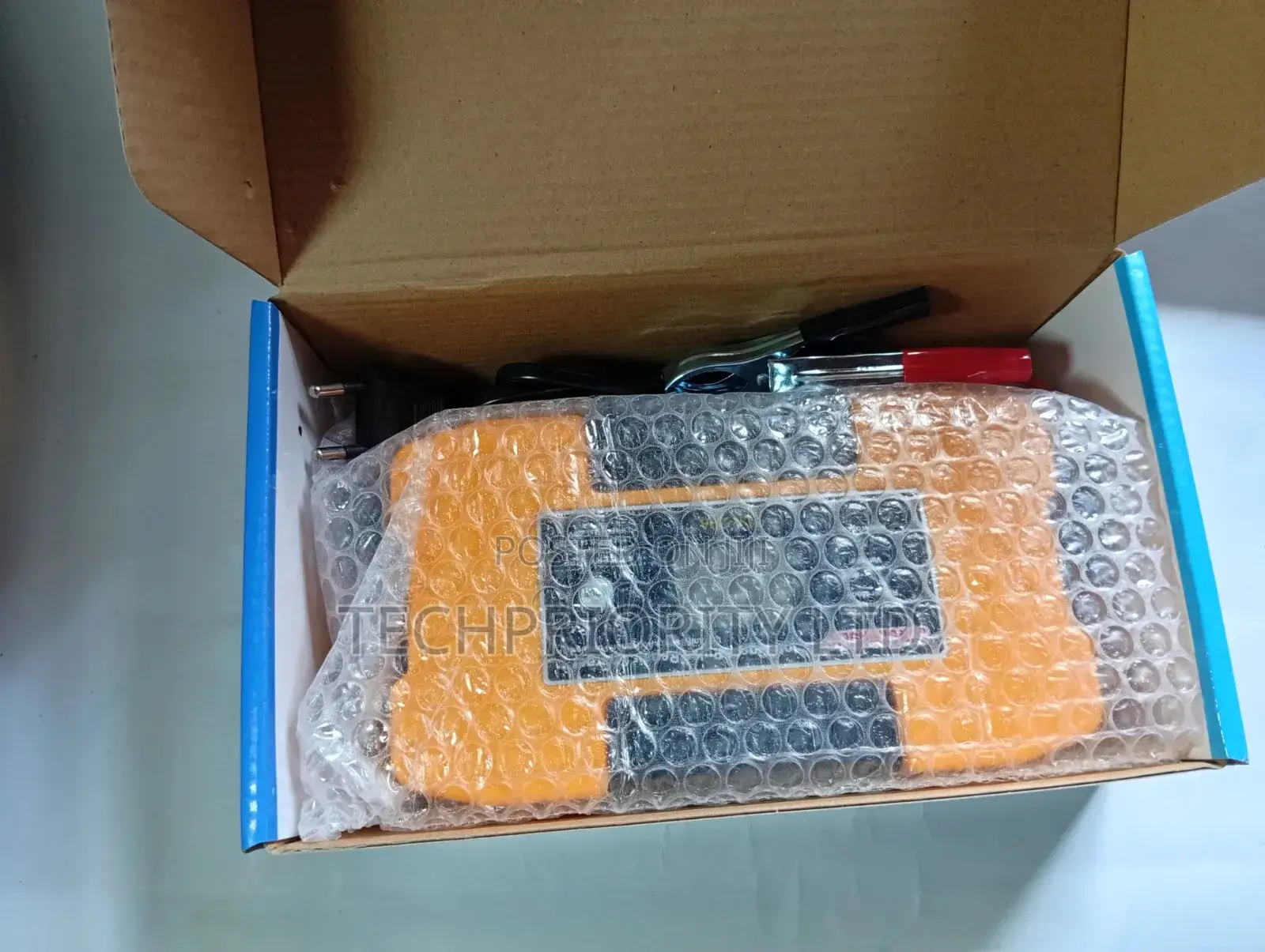 10A Suoer Intelligent Battery Charger: 12v/24v