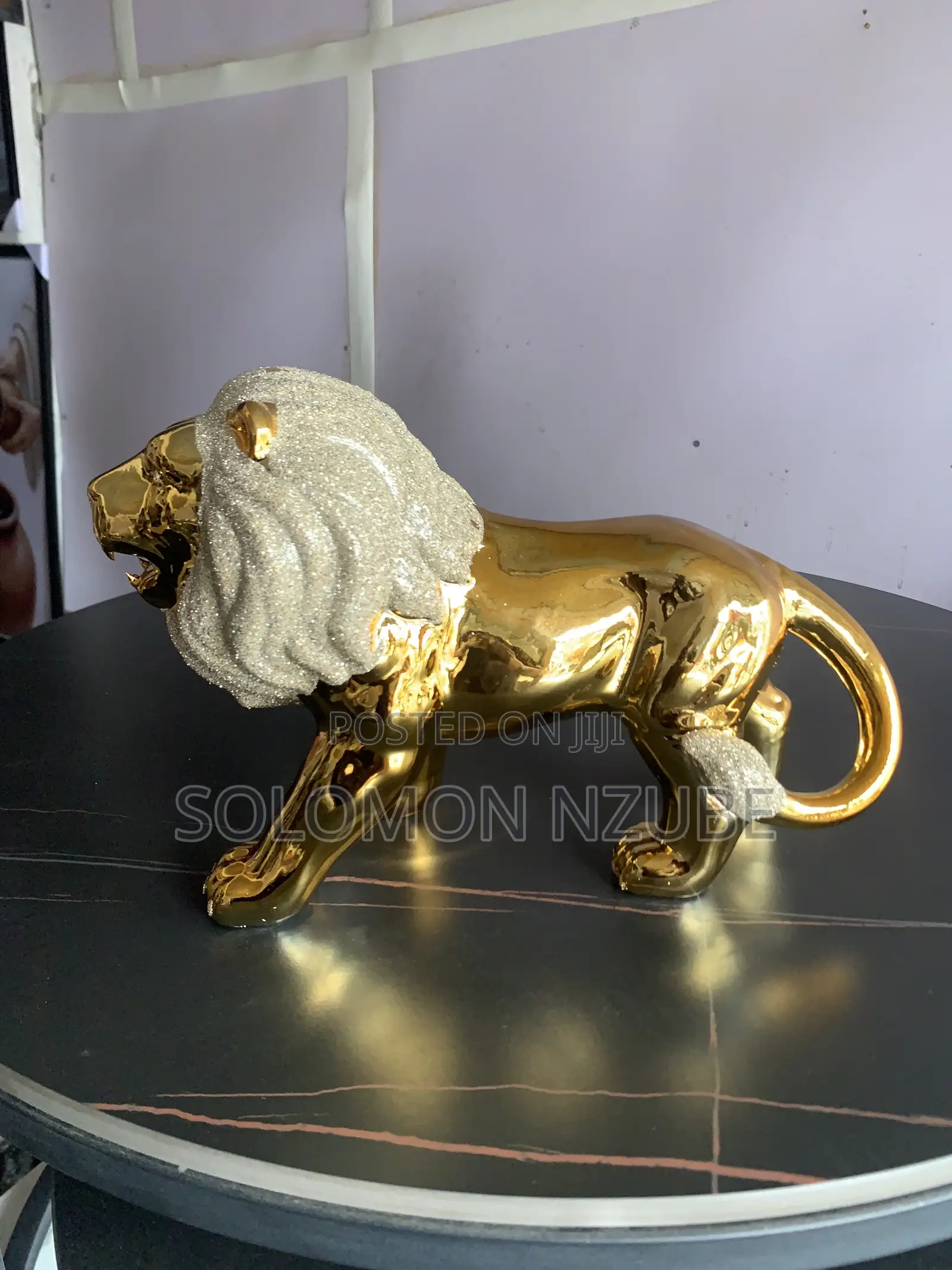 Luxury Gold Lion Decorative Figurine