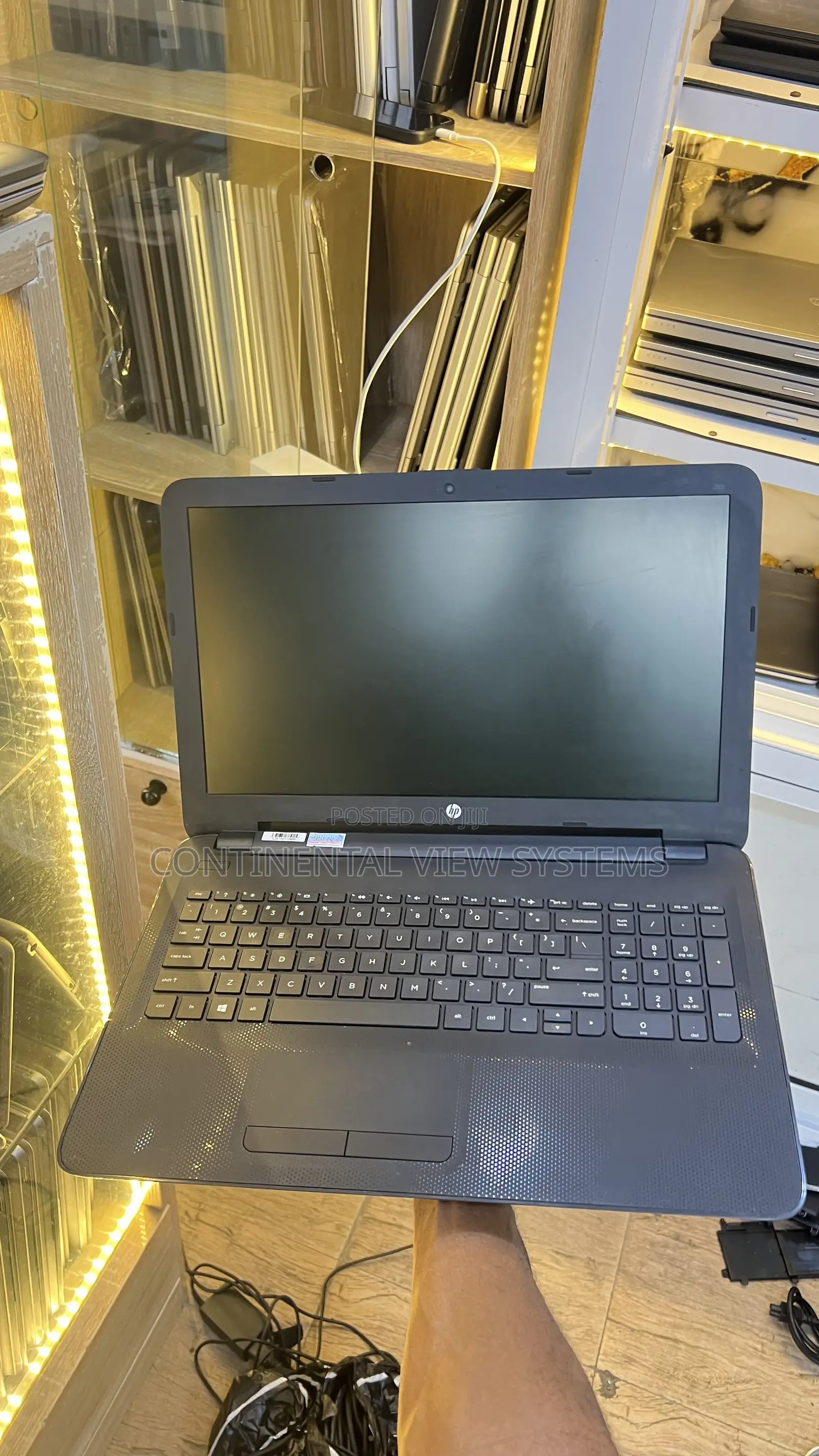 Laptop HP 255 G4 8GB AMD HDD 320GB