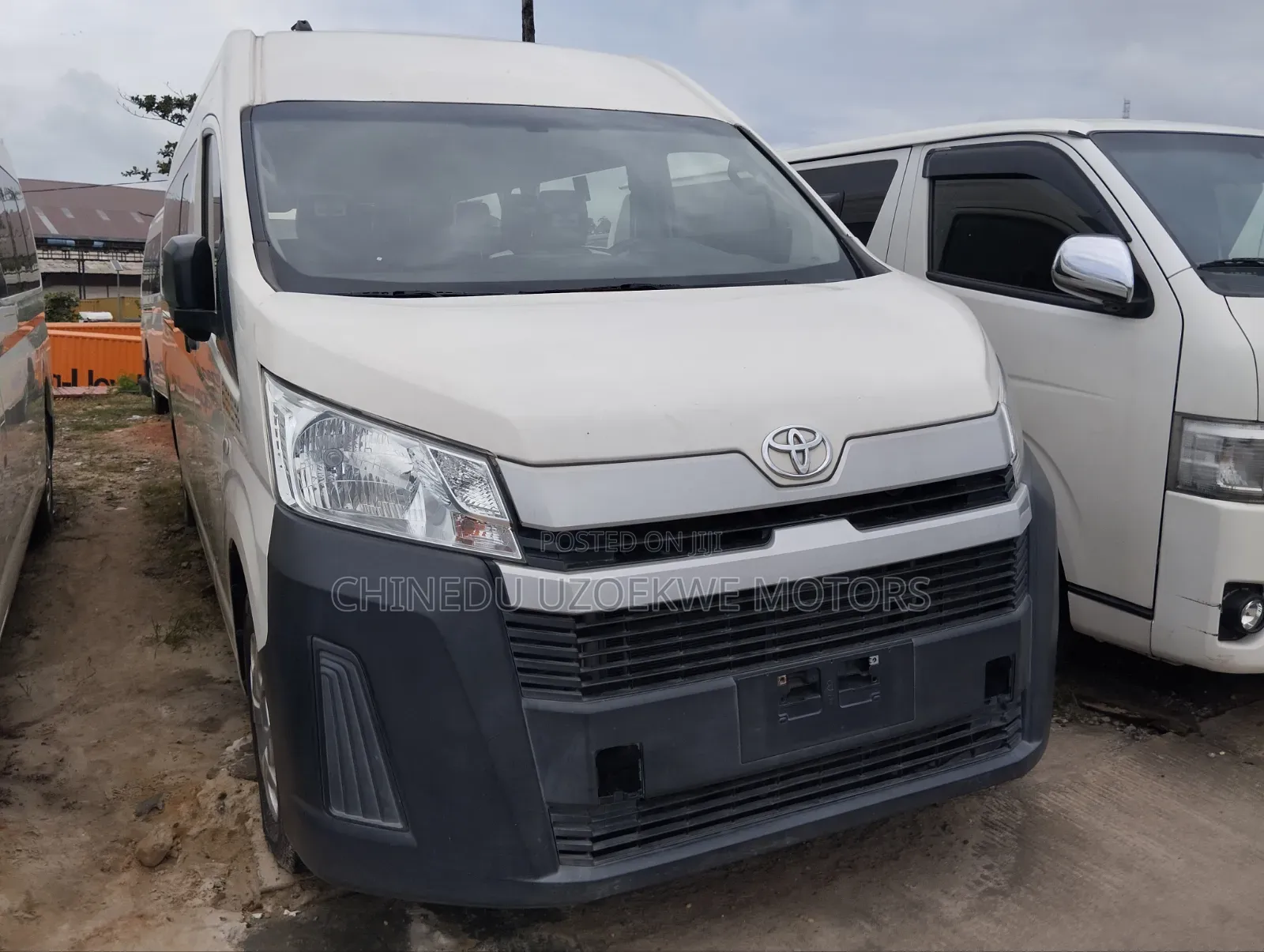 Toyota HiAce 2021 White