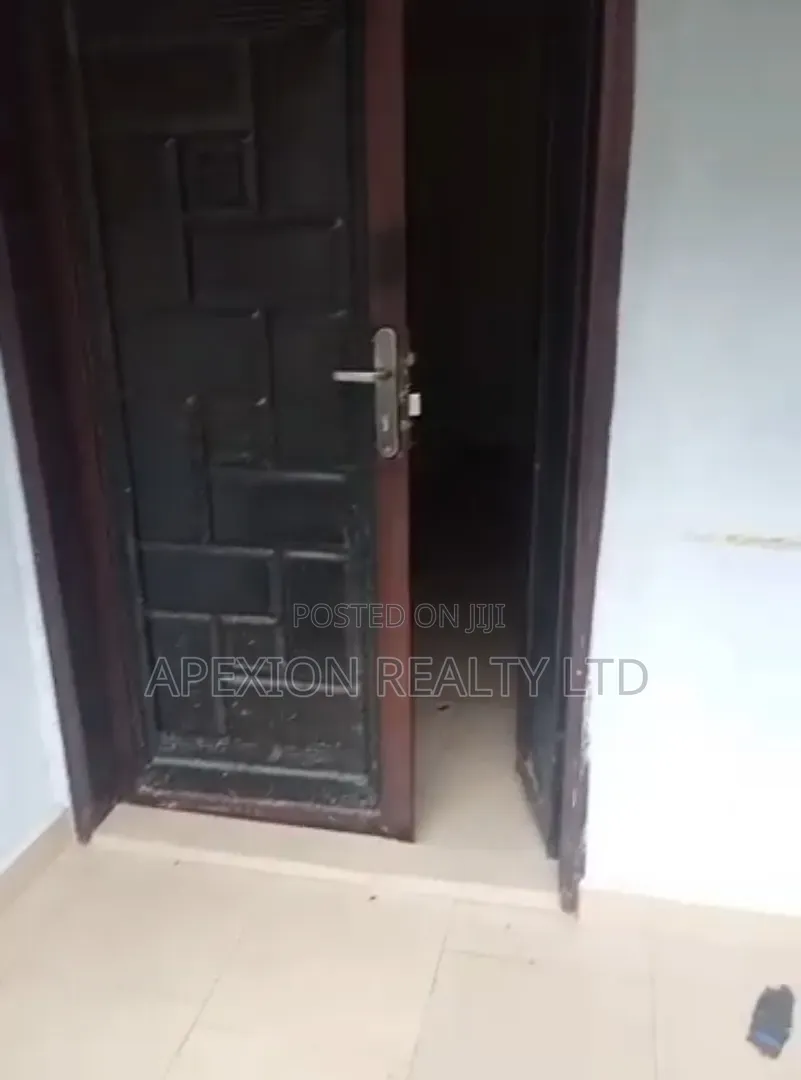 2bdrm Apartment in Church Of God, Rumuigbo for rent