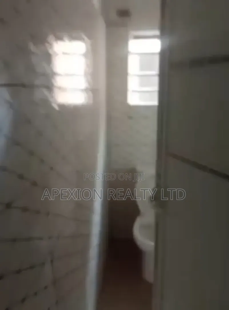 2bdrm Apartment in Church Of God, Rumuigbo for rent