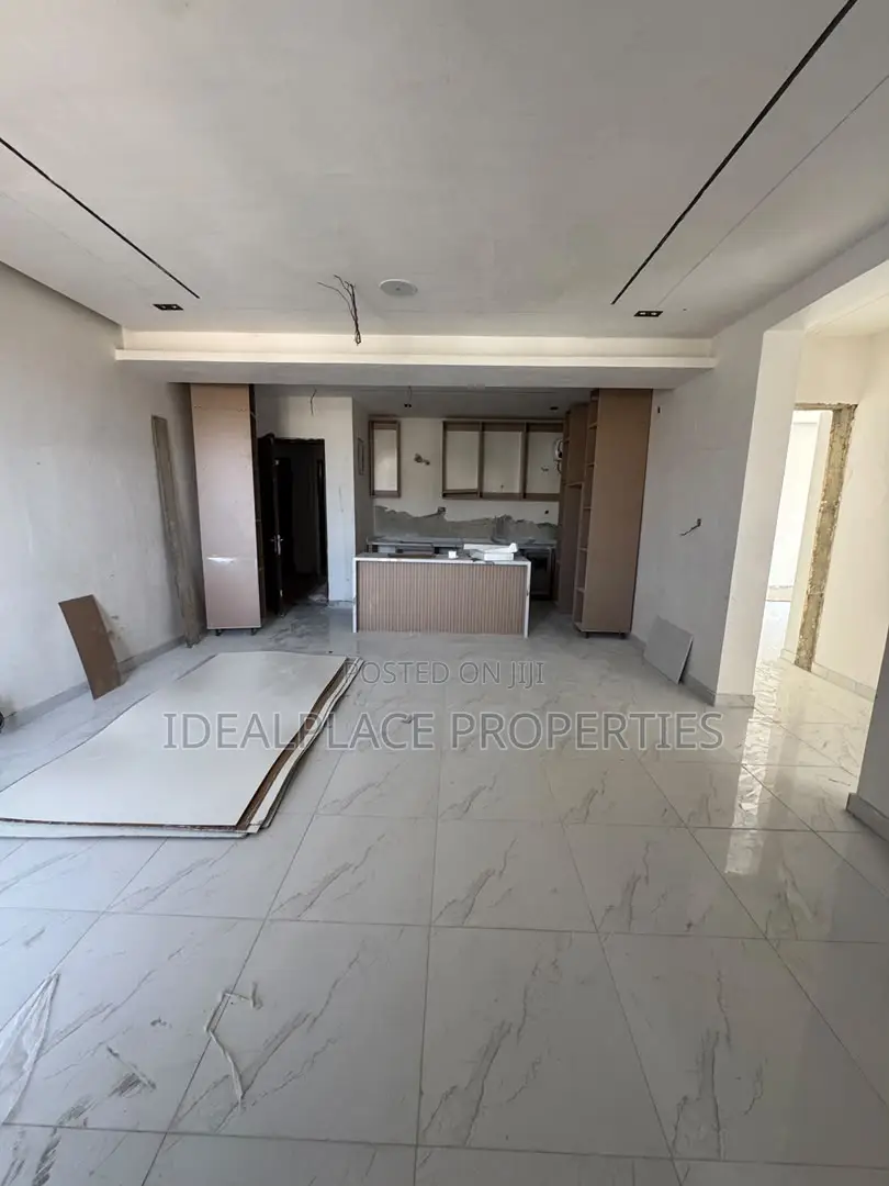 2bdrm Apartment in Lekki Phase 1 for sale