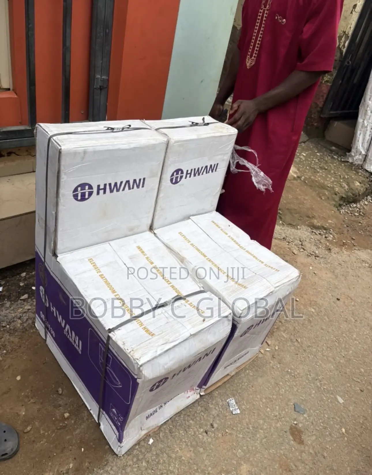 Luxury HWANI Modern Close-Coupled WC / Toilet Suite