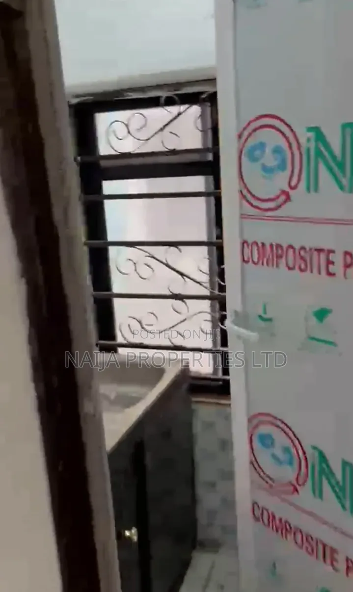 Studio Apartment in Southern View, Ikota for rent