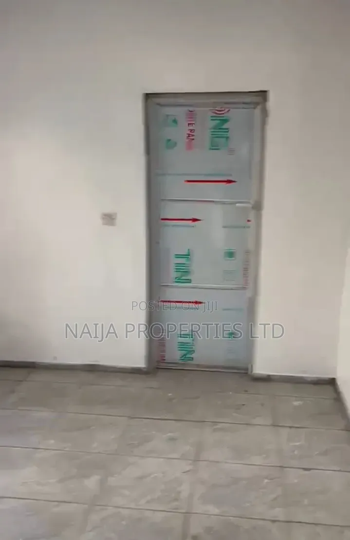 Studio Apartment in Southern View, Ikota for rent