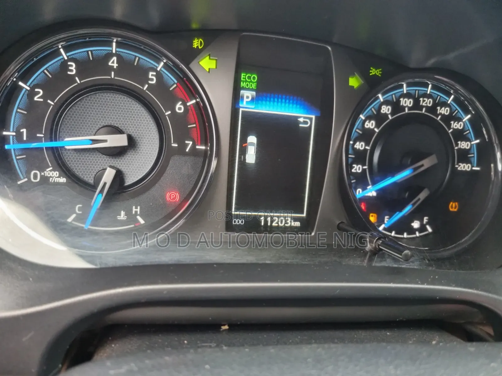 Toyota Hilux 2021 Black