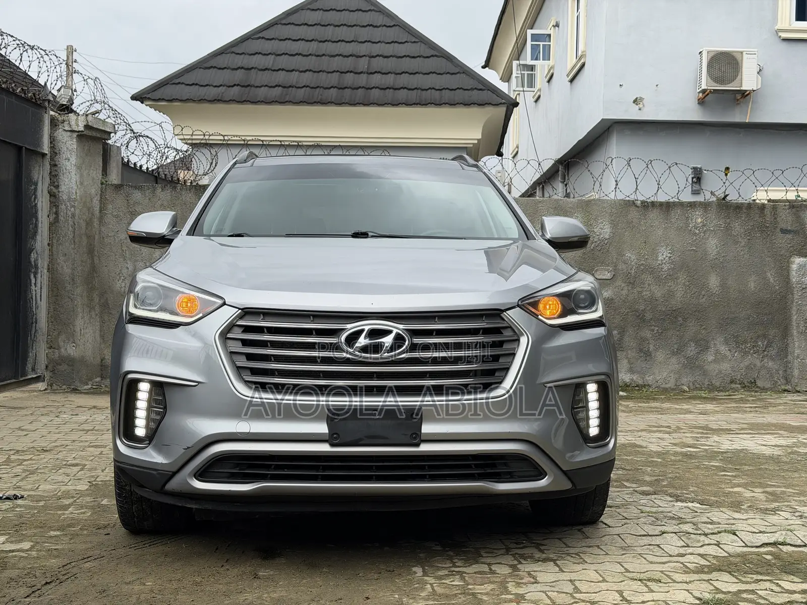Hyundai Santa Fe Limited AWD 2017 Silver