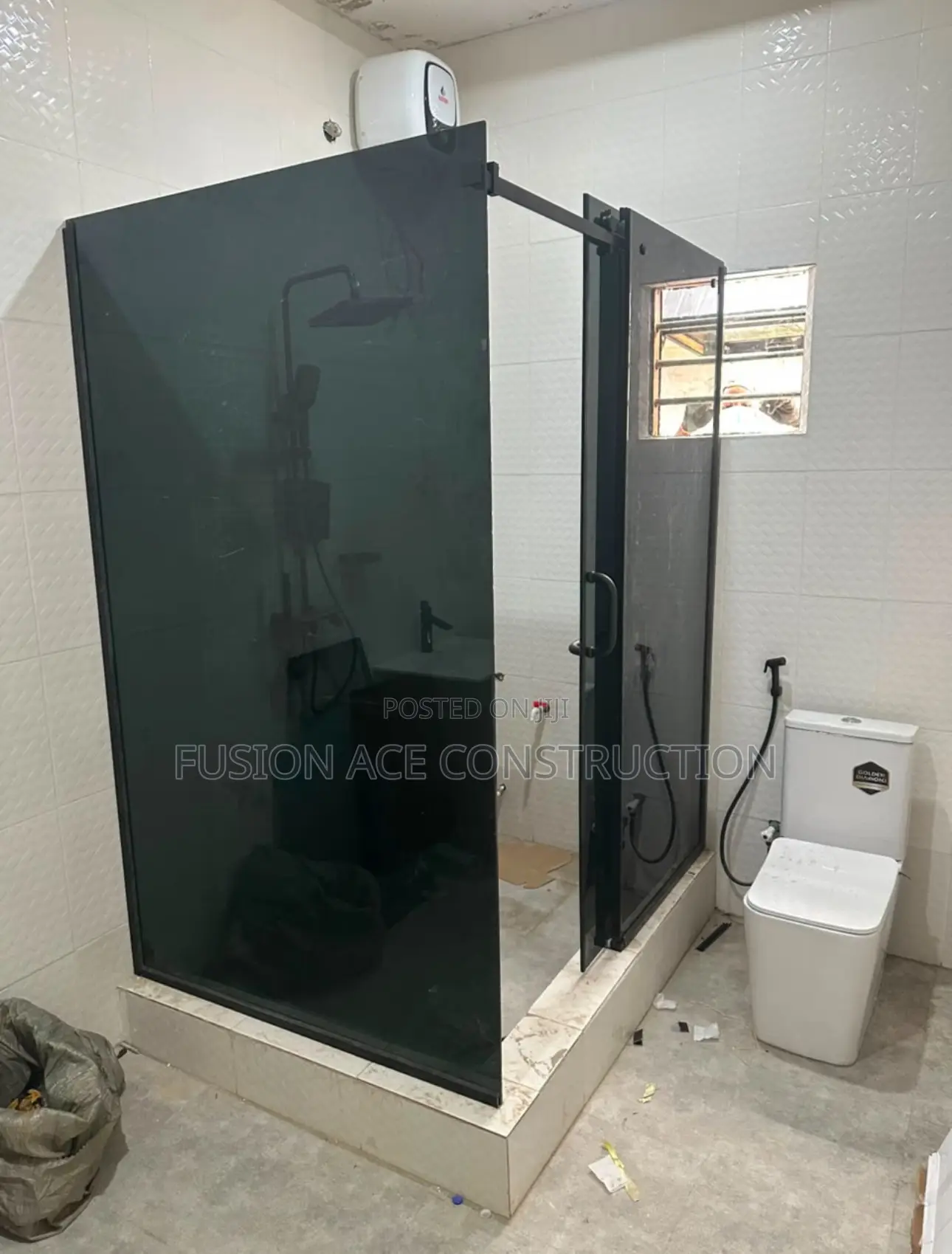 Dark Grey Bathroom / Toilet Glass Cubicle