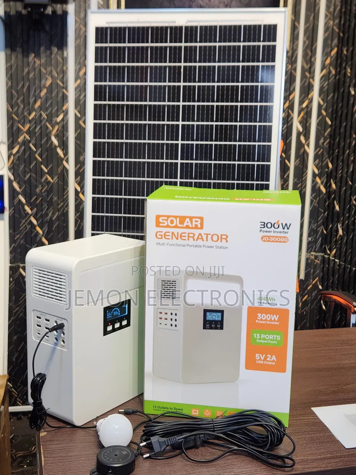 300w Lithium Battery Solar Generator With Solar Panel
