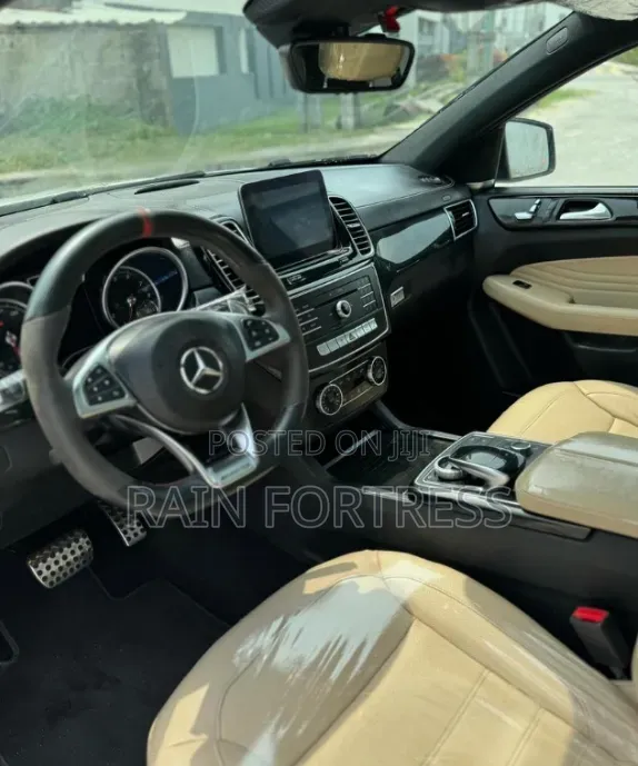 Mercedes-Benz GLE-Class 2017 White