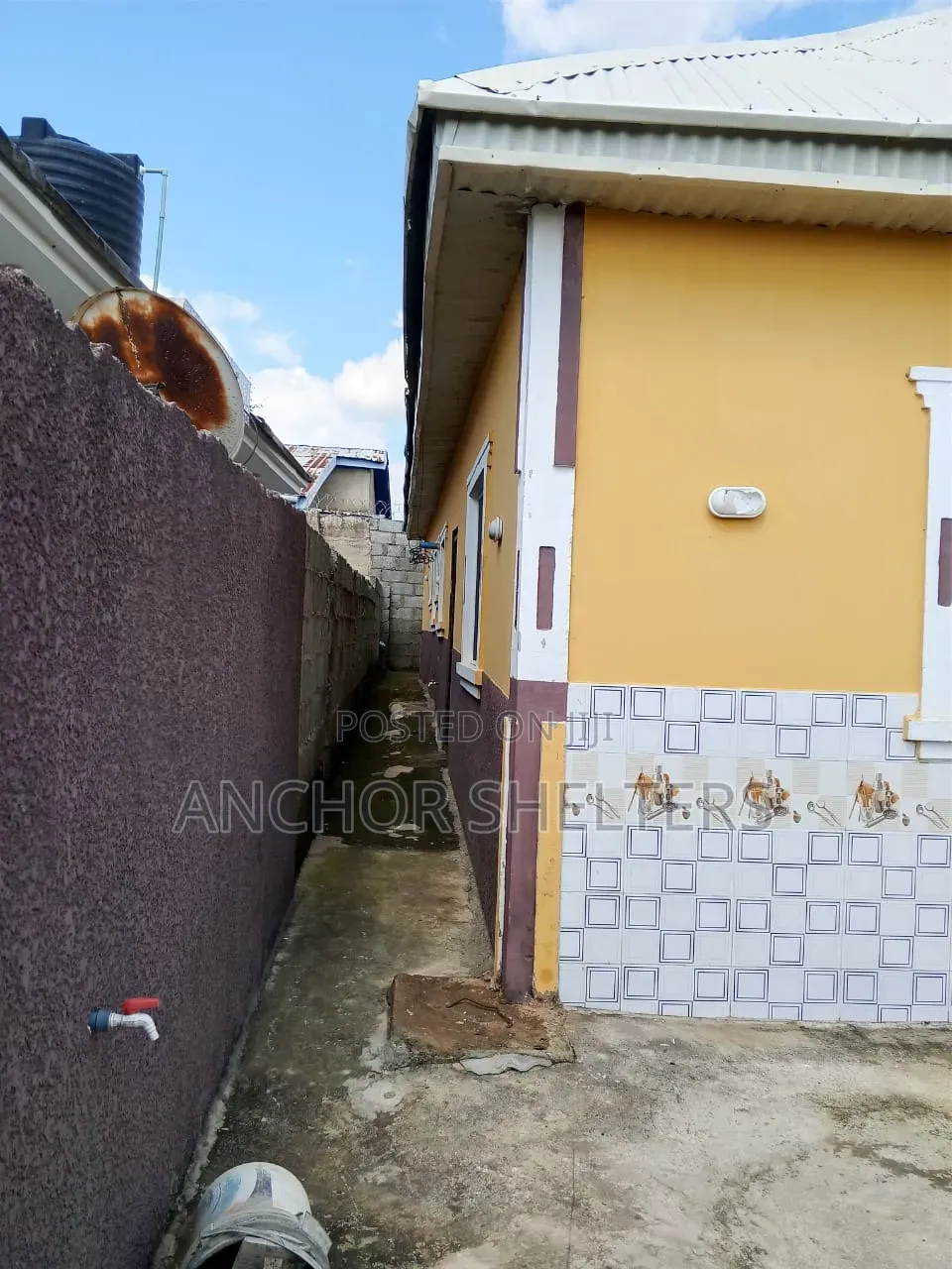 2bdrm Bungalow in 1000 Unit Pegi Kuje for rent