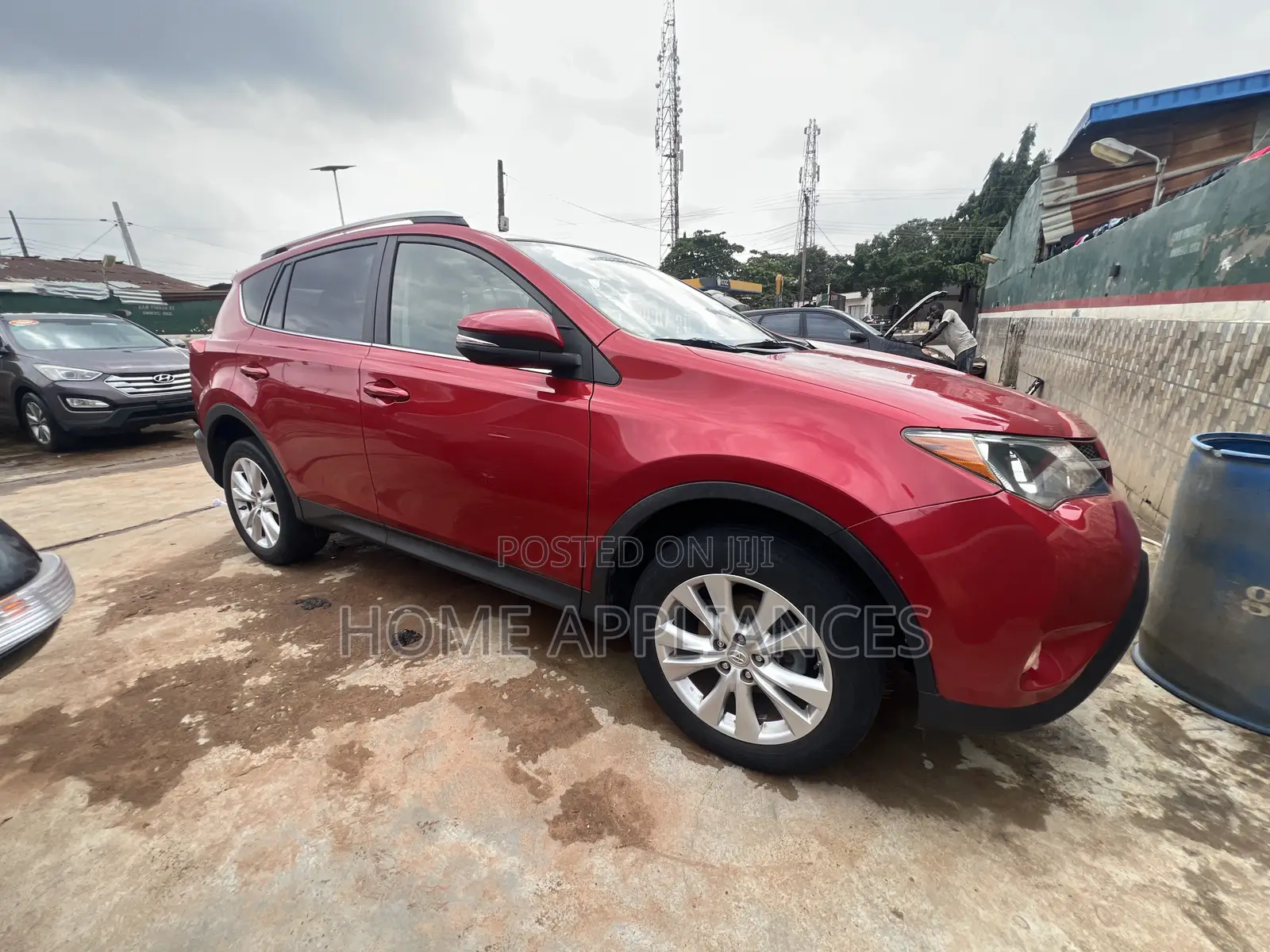 Toyota RAV4 Limited 4dr SUV AWD (2.5L 4cyl 6A) 2015 Red