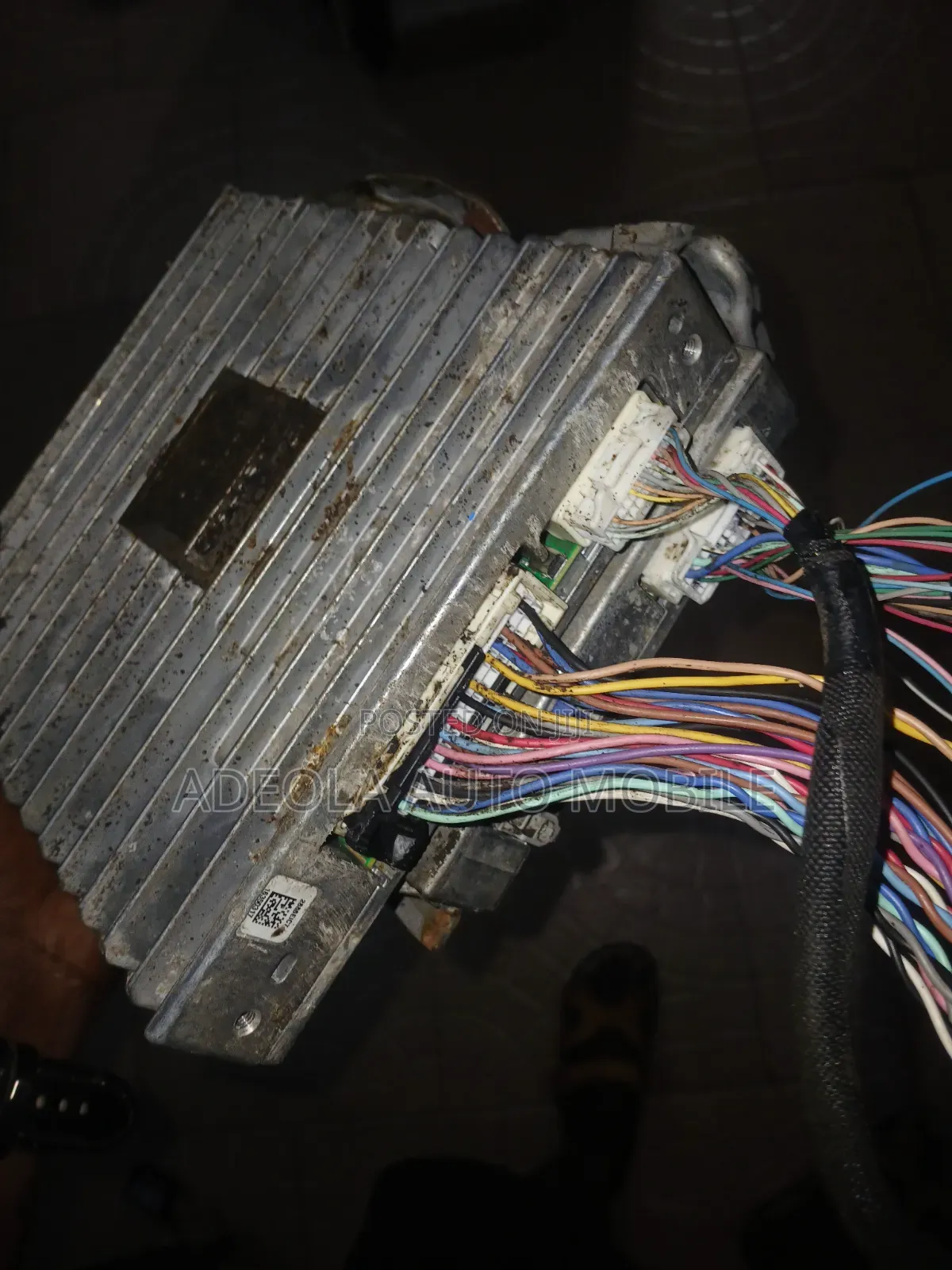 I Sell Amplifier and Radio and Screen