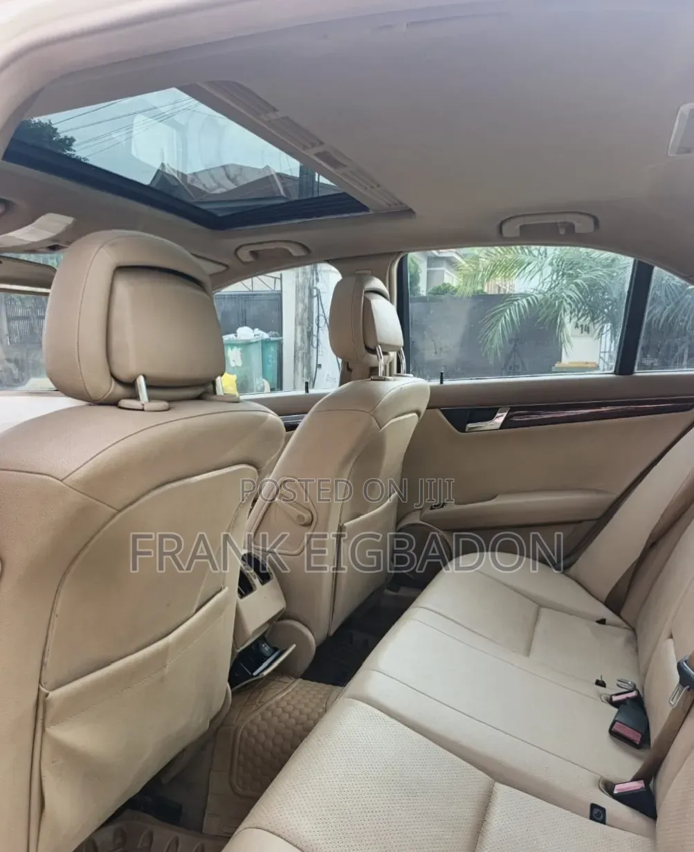 Mercedes-Benz C300 2008 White