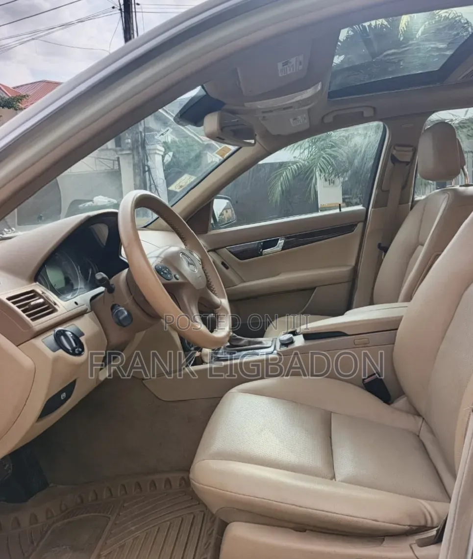 Mercedes-Benz C300 2008 White