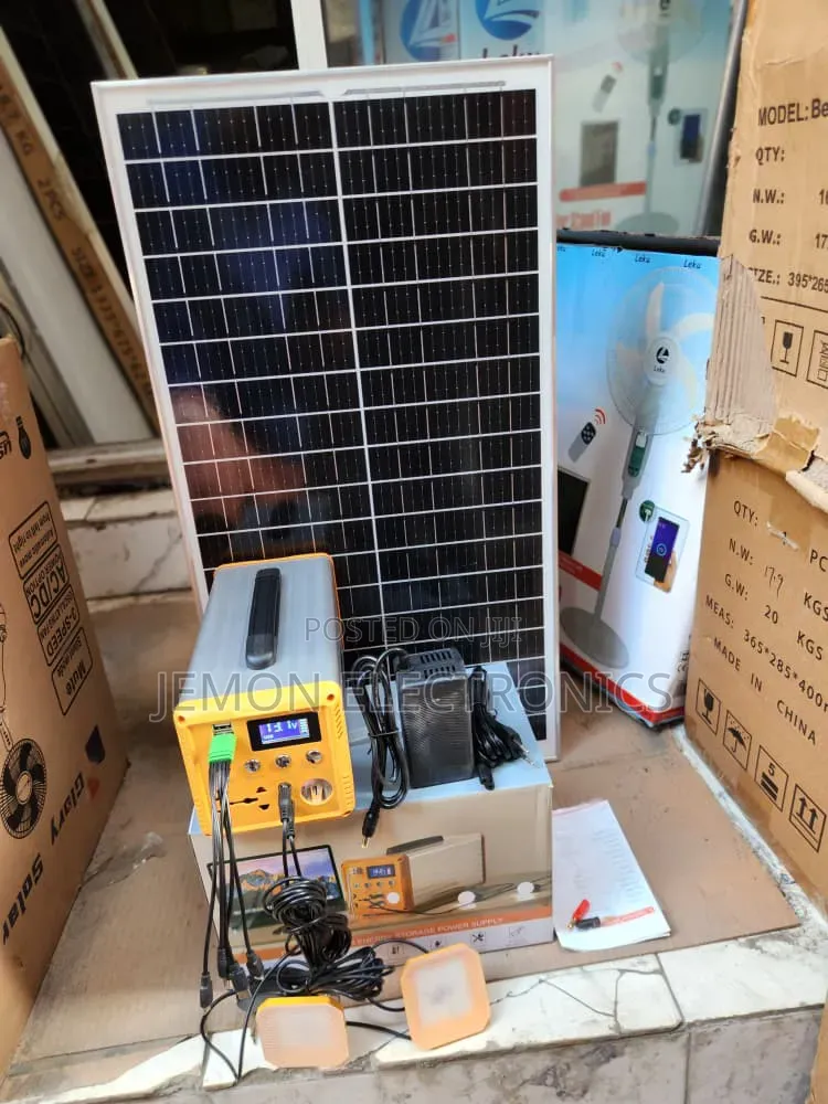 Original 300w Lithium Battery Solar Generator With 50w Solar Panel