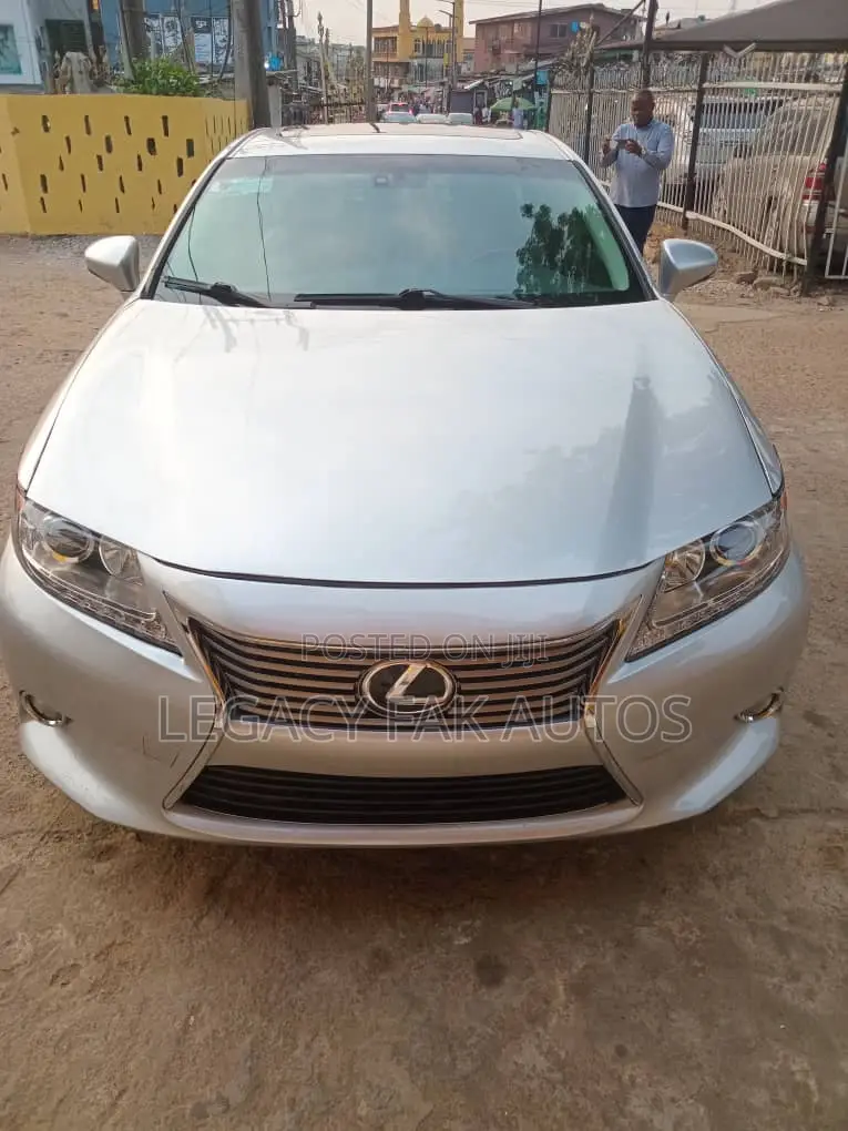 Lexus ES 350 FWD 2014 Silver