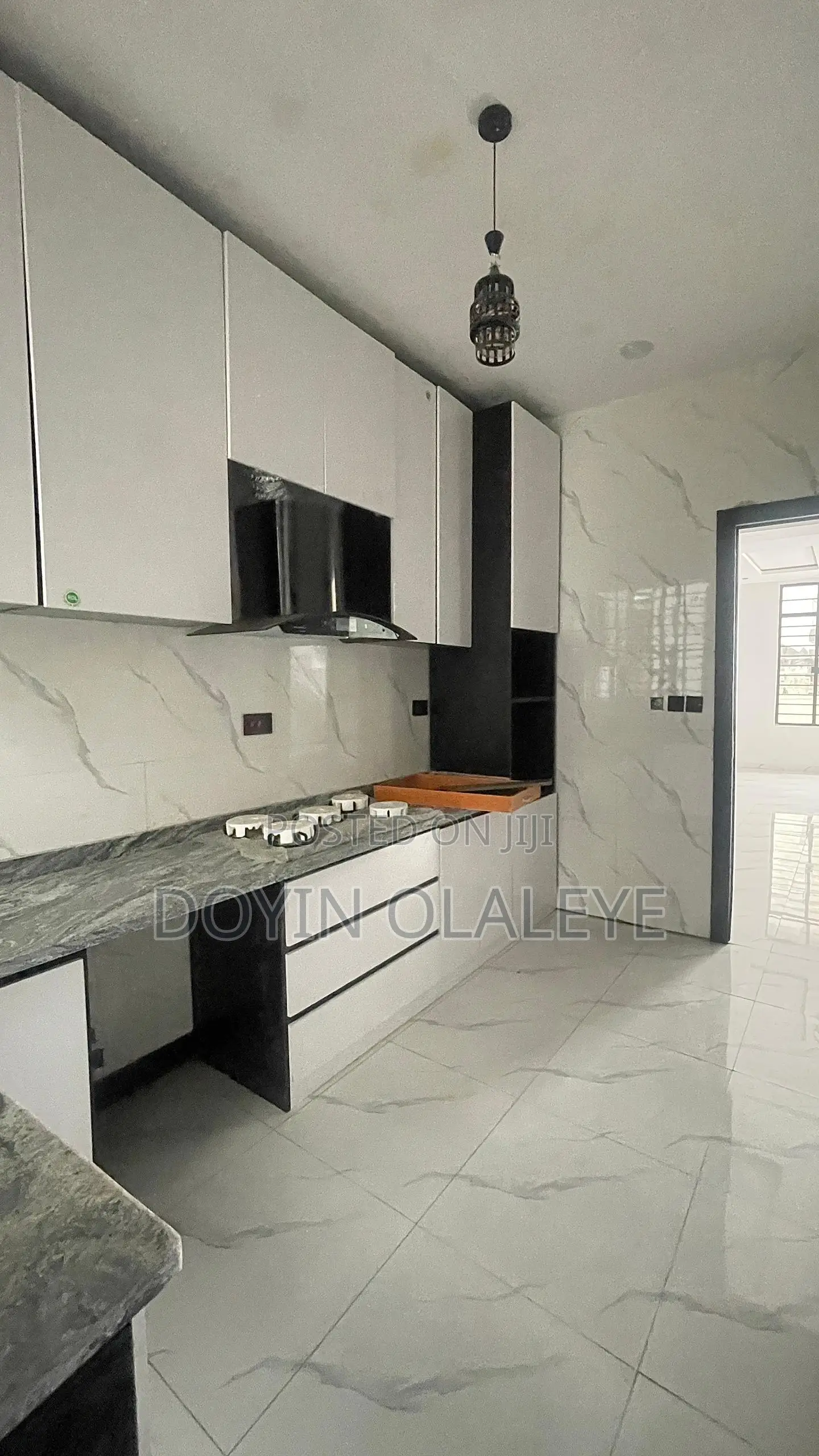 4bdrm Duplex in Ikota for sale