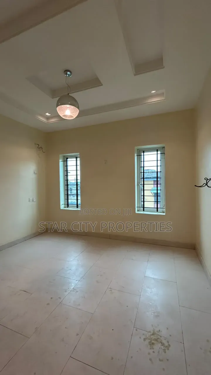 3bdrm Duplex in Gbagada Phase 1 for sale