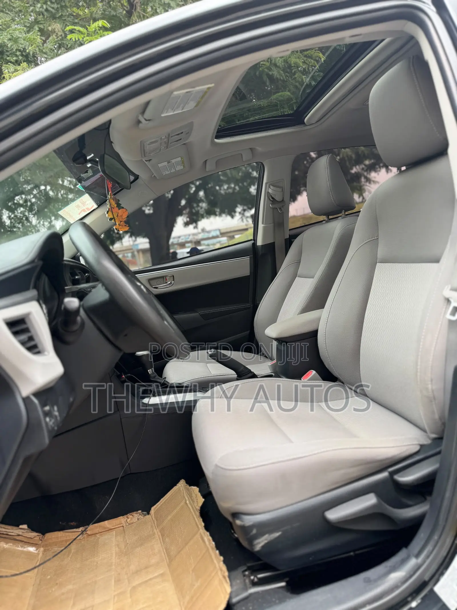 Toyota Corolla LE Eco 4dr Sedan (1.8L 4cyl CVT) 2014 Black