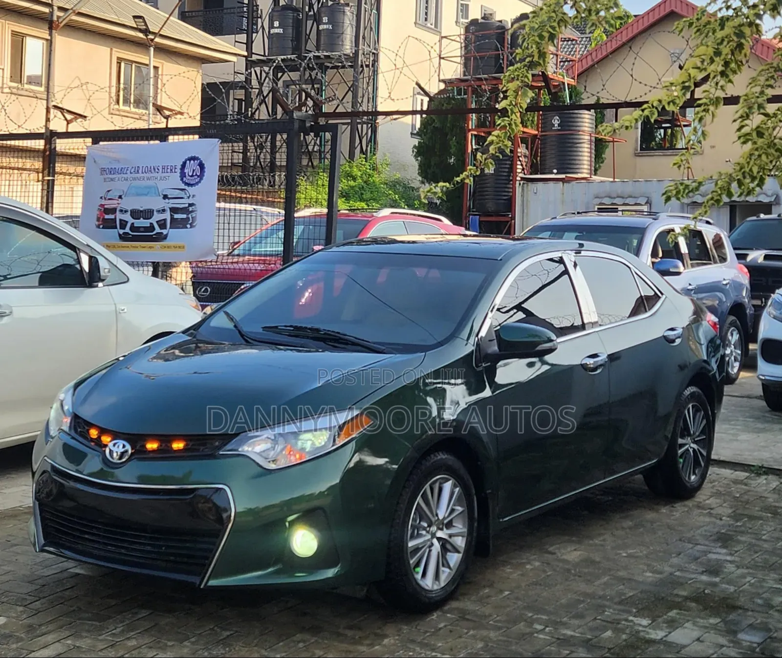 Toyota Corolla 2017 Green