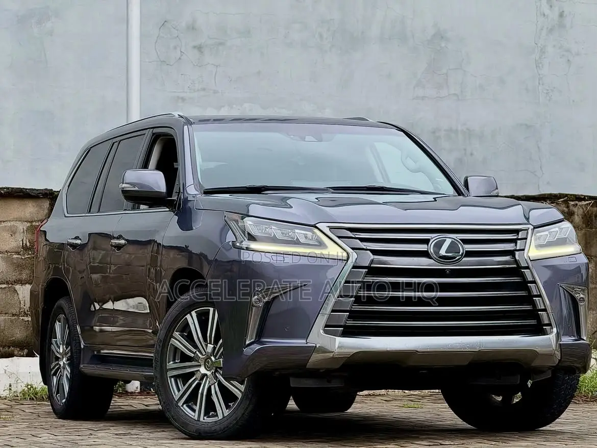 Lexus LX 570 AWD 2017 Gray