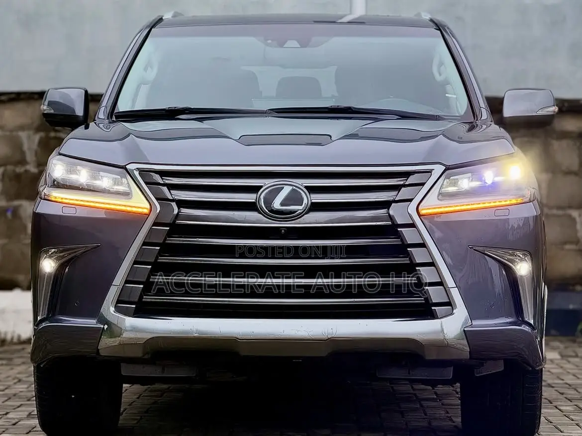 Lexus LX 570 AWD 2017 Gray