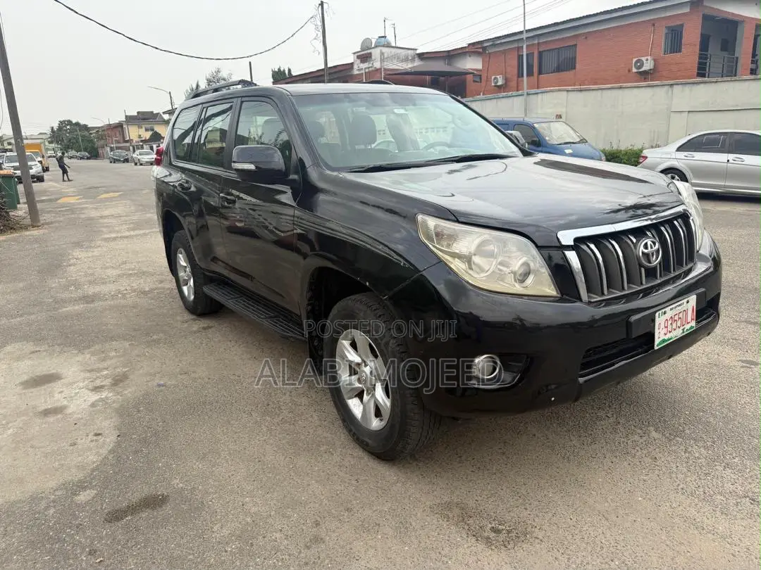 Toyota Land Cruiser Prado 4.0 Petrol TX-L 2010 Black
