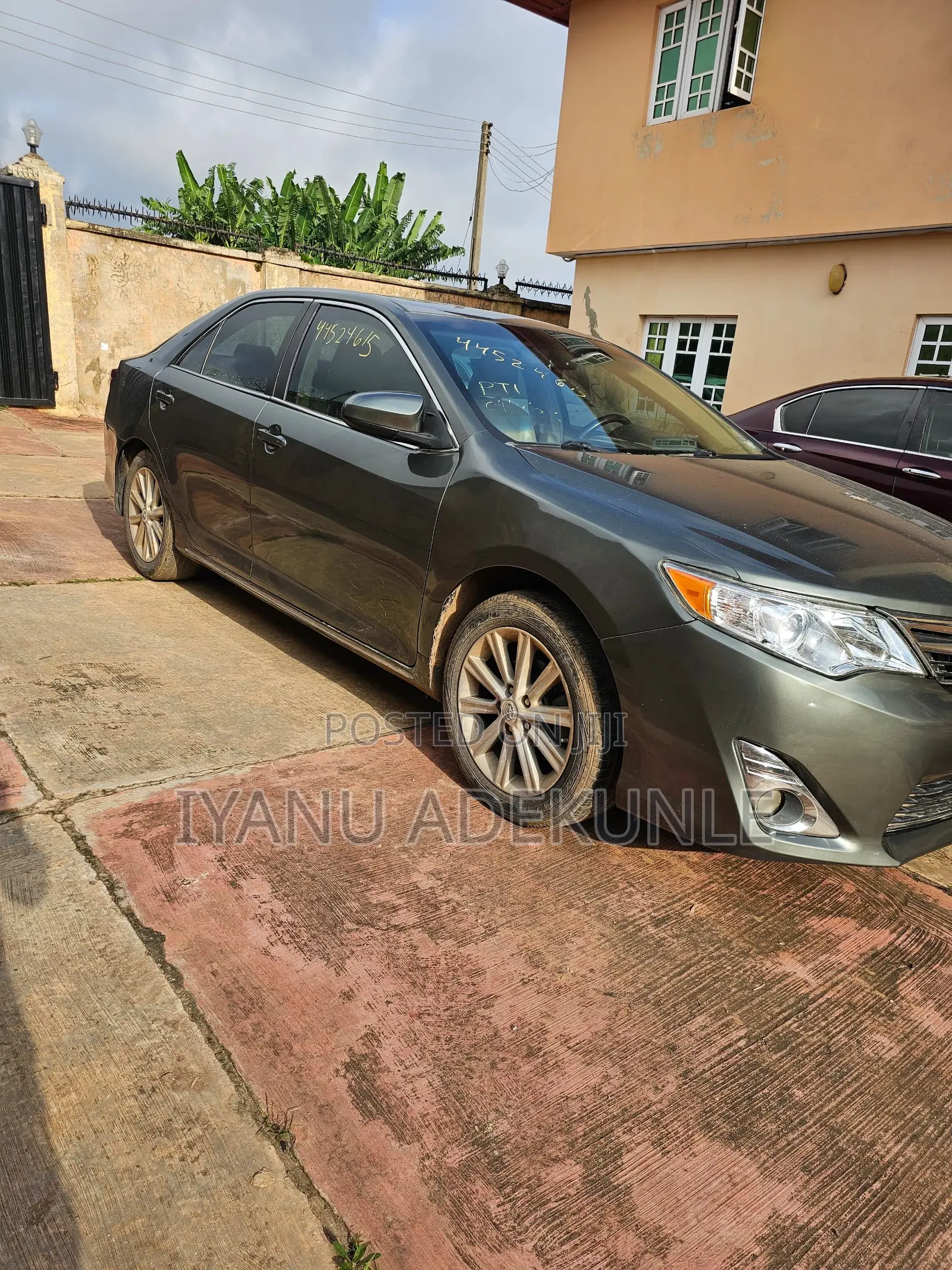 Toyota Camry 2012