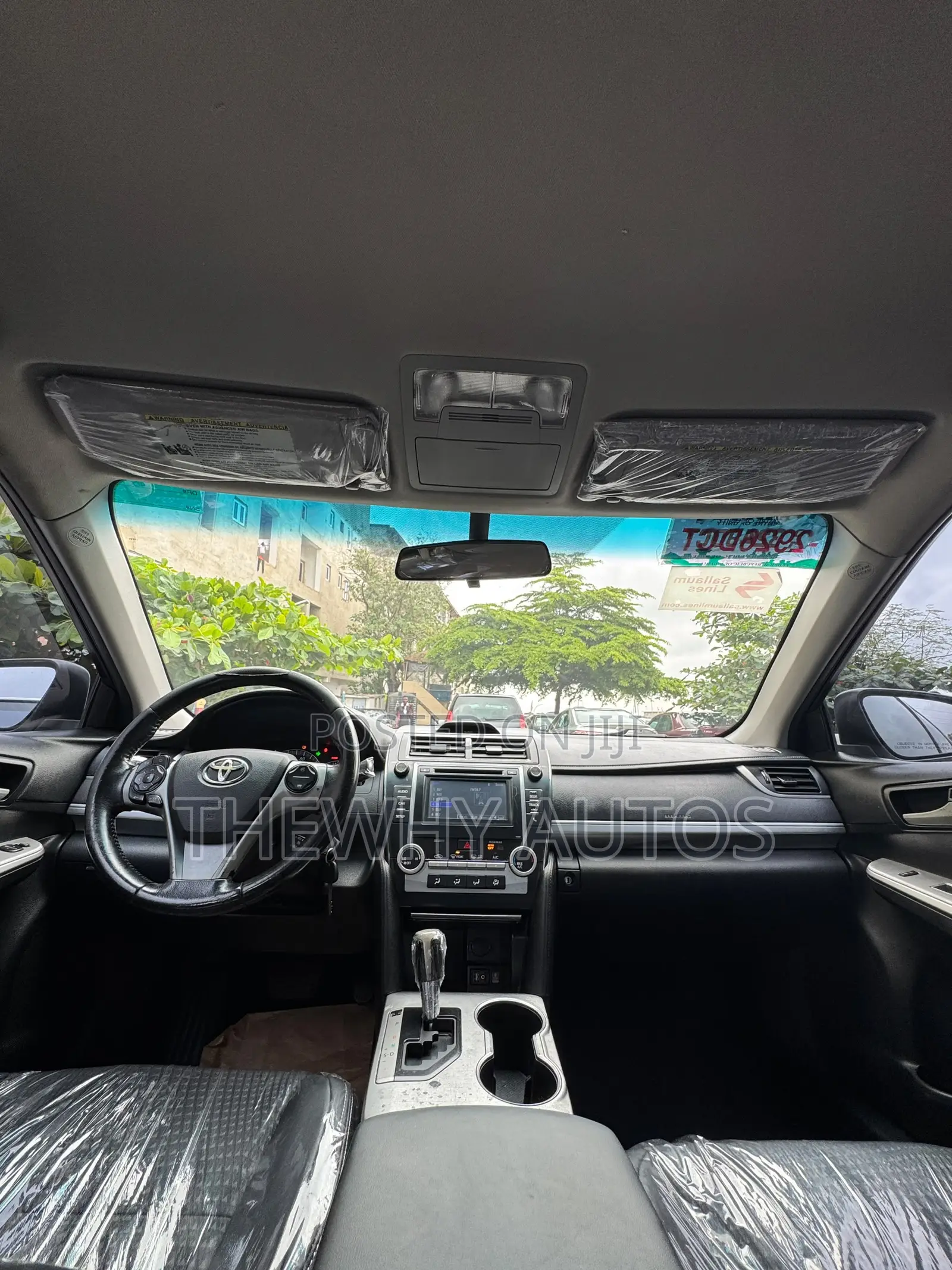 Toyota Camry SE 4dr Sedan (2.5L 4cyl 6A) 2014 Silver